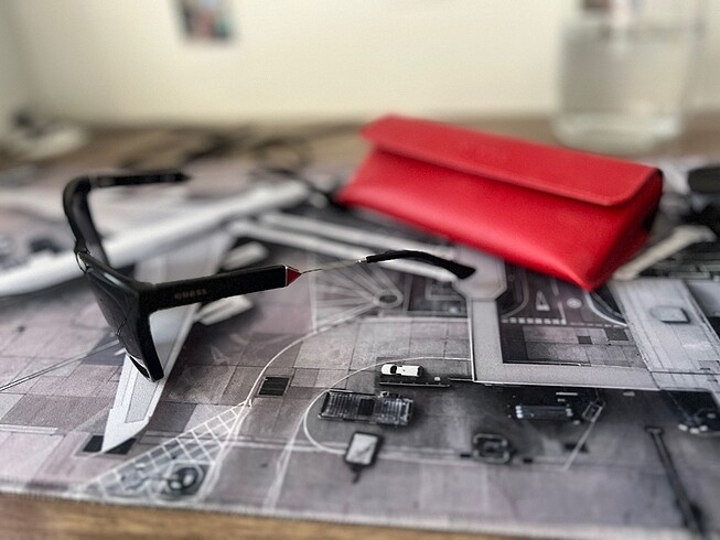 guess güneş gözlüğü - Görsel 3