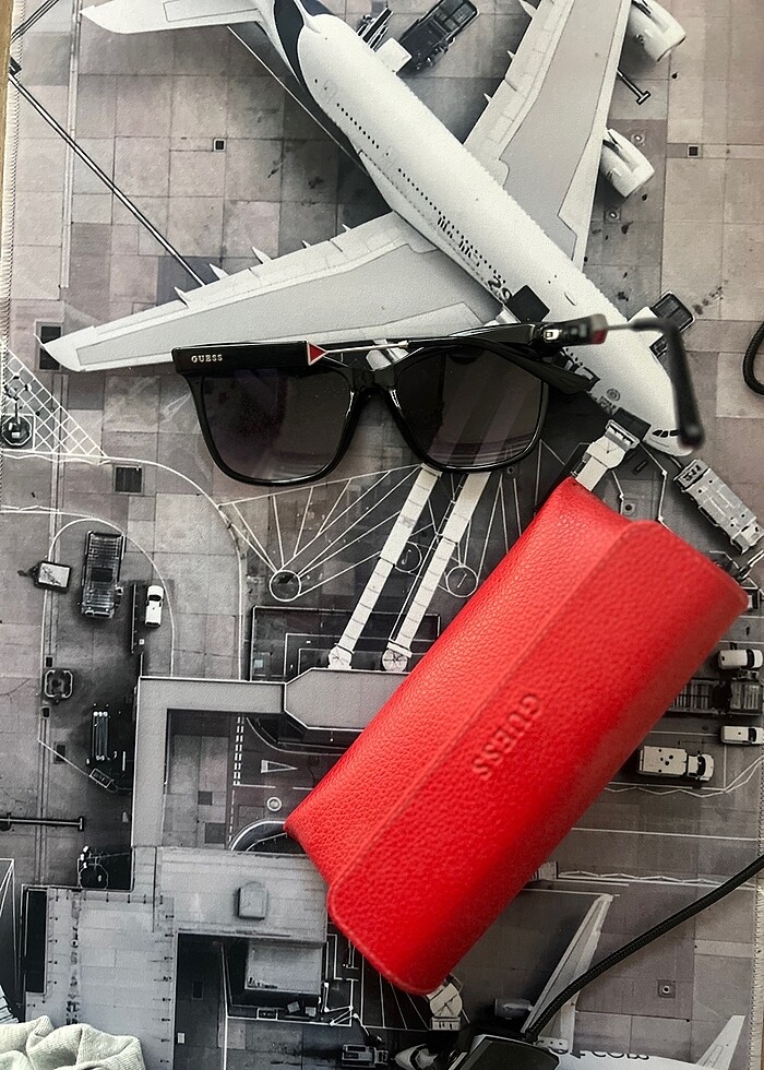 guess güneş gözlüğü - Görsel 5