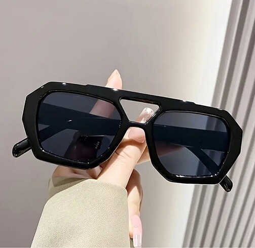 Ray Ban YENİ SEZON TREND ÇİFT KÖPRÜ GÜNEŞ GÖZLÜĞÜ