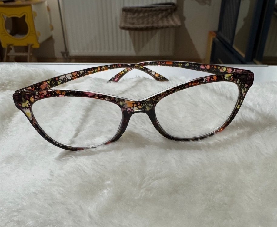 1.5NO ÇOK ŞIK CAT EYE MODEL YAKIN GÖZLÜK - Görsel 3