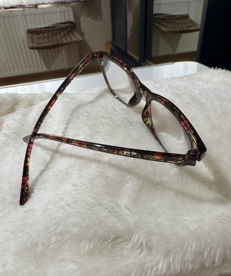 1.5NO ÇOK ŞIK CAT EYE MODEL YAKIN GÖZLÜK - Görsel 4