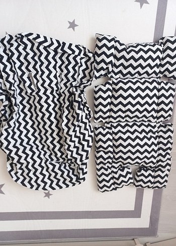 Diğer Zebra Desenli baby nest ve emzirme önlüğü