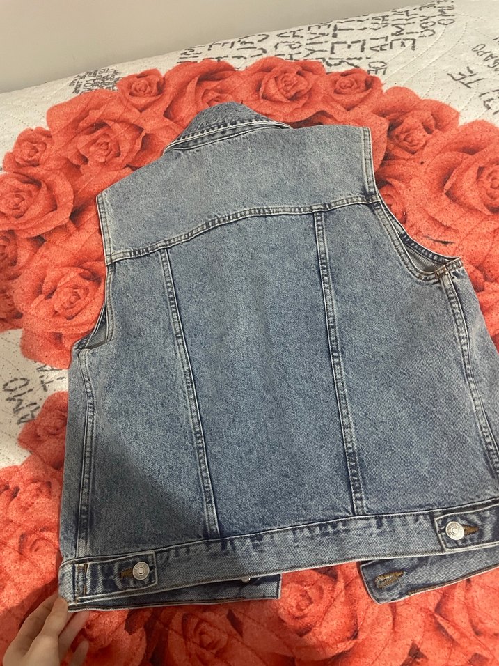 Düğmeli Kolsuz Mavi Denim Ceket - Görsel 4