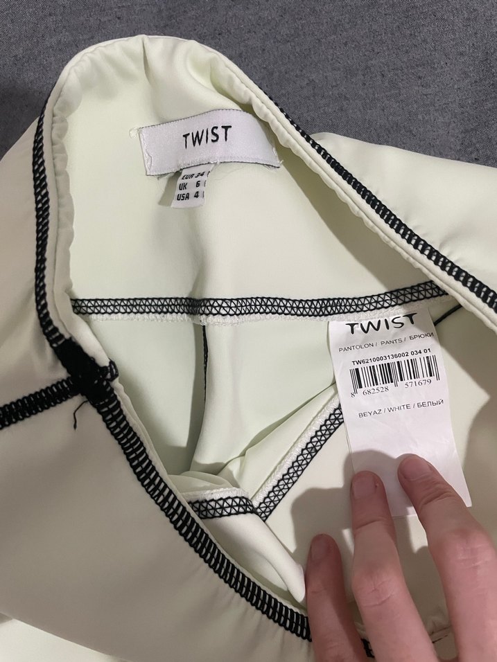 Kadın Beyaz Twist Tayt - Görsel 3