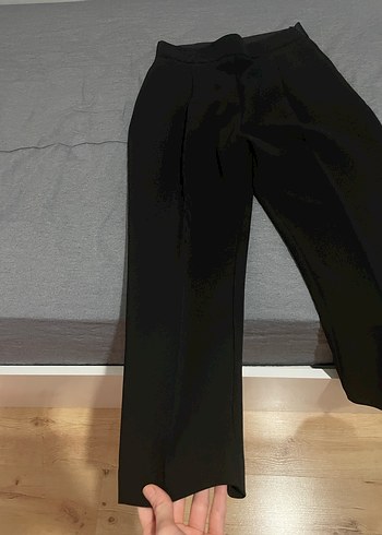 Mango Siyah Kadın Midi Kumaş Pantolon - Görsel 3