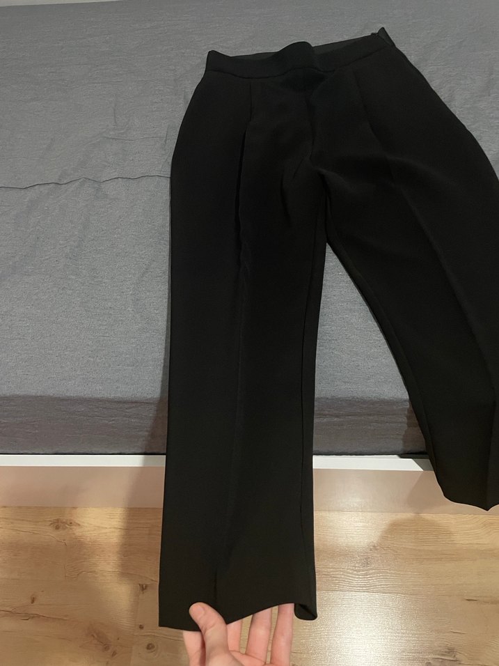 Mango Siyah Kadın Midi Kumaş Pantolon - Görsel 3