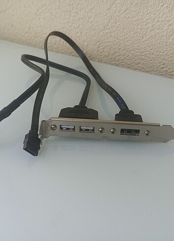 Anakart USB arka panel