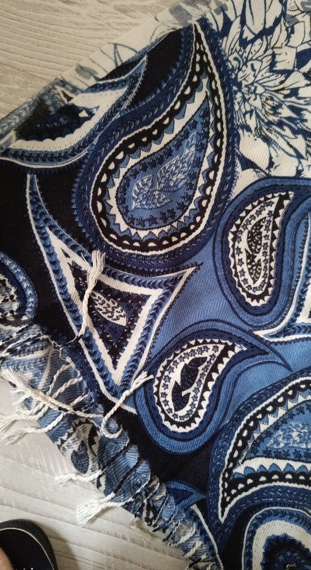 Püsküllü Mavi Bohem Kadın Şalı - Görsel 3