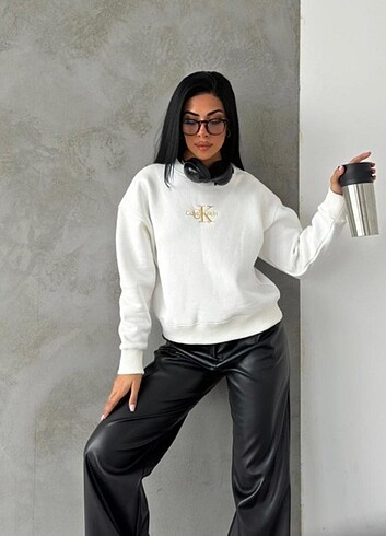 Calvin Klein CALVİNKLEİN SWEATSHİRT UZUN KOL BİSİKLET YAKA
