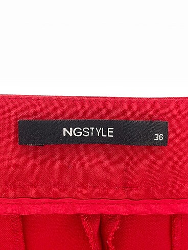 36 Beden kırmızı Renk NG Style Düz Kesim %70 İndirimli.