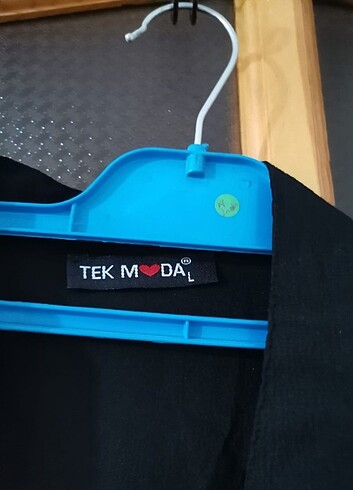 l Beden Siyah gömlek