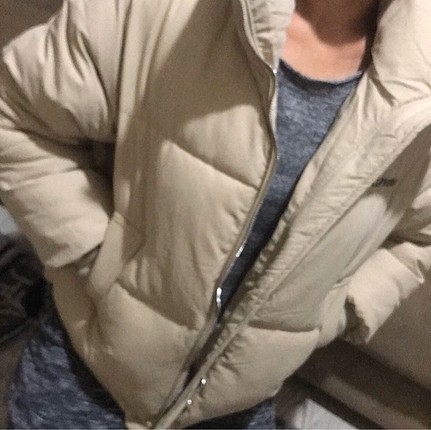 Bershka Mont