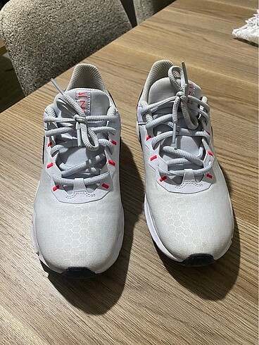 Nike Koşu Ayakkabısı