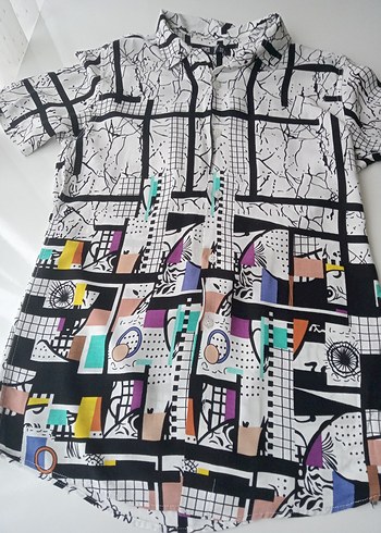 l Beden Desenli Çok Renkli Kısa Kollu Gömlek