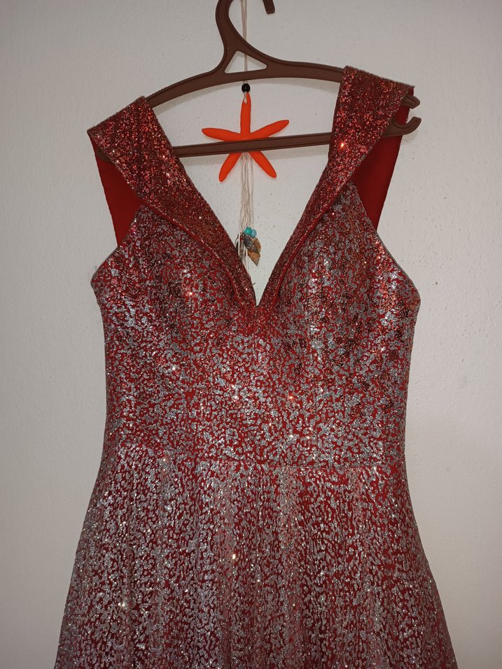 Bordo Parlak V Yaka Uzun Abiye Elbise - Görsel 2