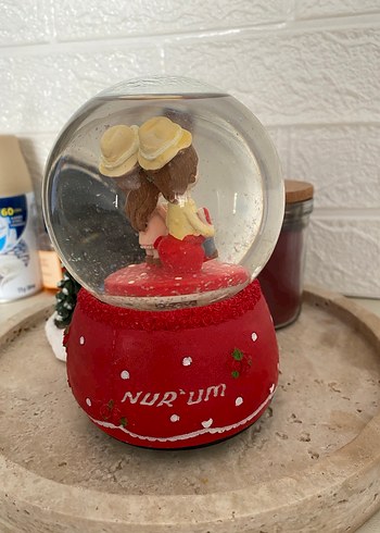 Renkli Kırmızı Aşıklar Kar Küresi - Görsel 4