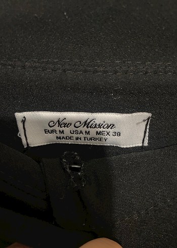 Kadın Siyah Kemerli Kumaş Pantolon - Görsel 4