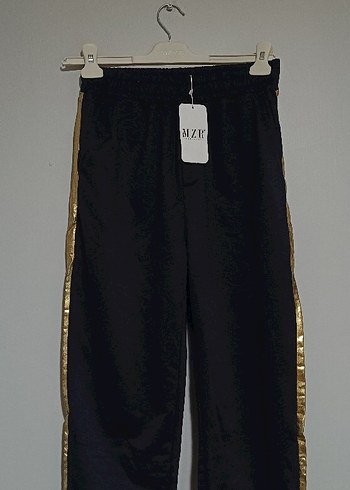 Yeni etiketli Kadın Altın Şeritli Bol Kesim Spor eşofman altı - Görsel 2