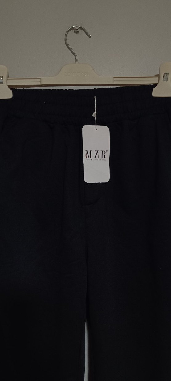 Yeni etiketli Kadın Altın Şeritli Bol Kesim Spor eşofman altı - Görsel 3