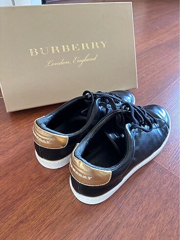 Burberry Burberry sneaker