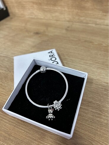 PANDORA BİLEKLİK S925 DAMGALI GÜMÜŞTÜR PARLATILABİLİR
