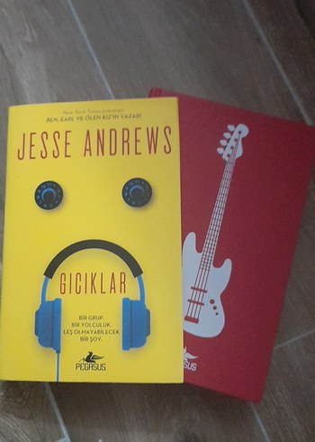 Beden Jesse Andrews - Gıcıklar Roman