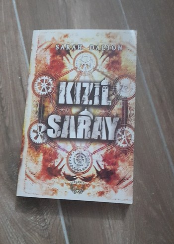 Beden Beyaz Geyik Romanı - Sarah Dalton