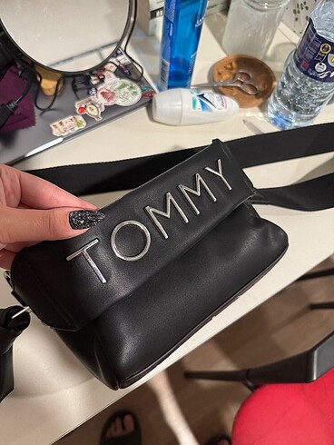 TOMMY UZUN KISA ASKI ÇANTA