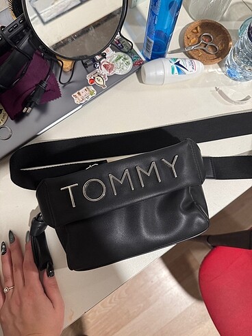 Beden TOMMY UZUN KISA ASKI ÇANTA