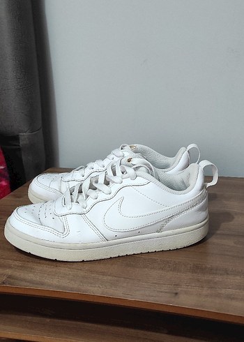 Beyaz orijinal Nike Kadın Spor Ayakkabı - Görsel 3