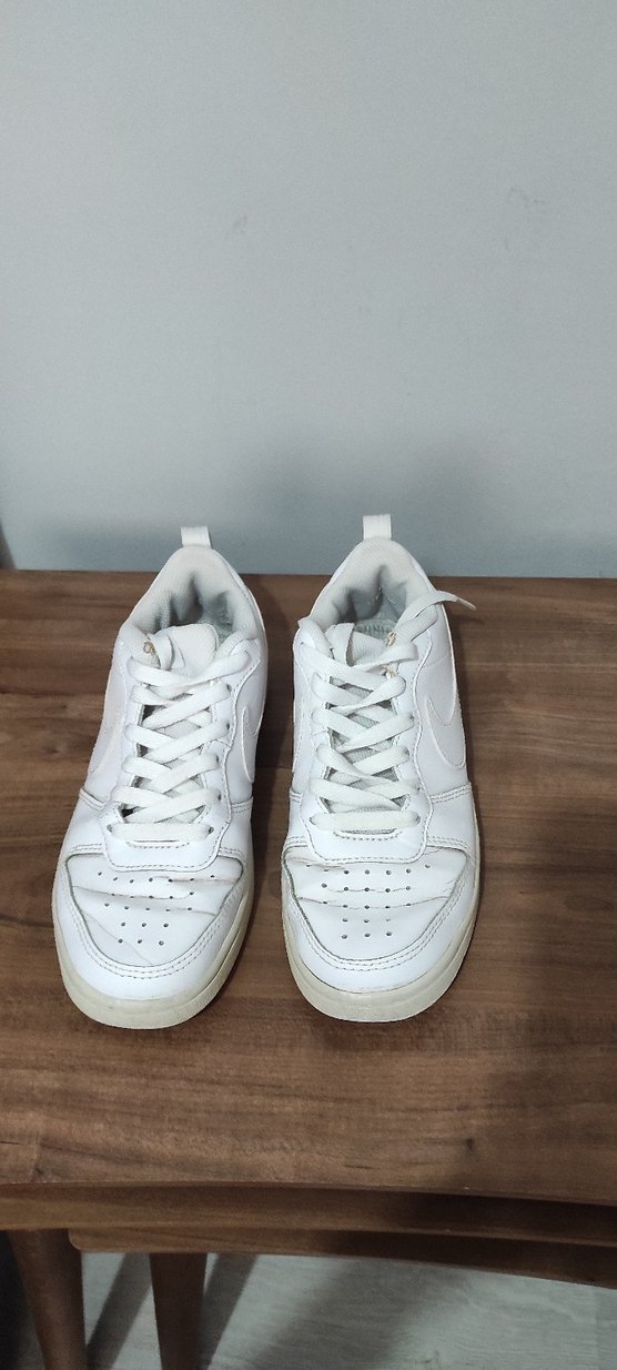 Beyaz orijinal Nike Kadın Spor Ayakkabı - Görsel 2