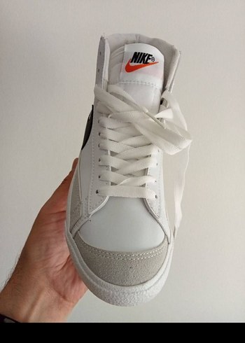 43 Beden beyaz Renk Nike Beyaz Siyah Spor Ayakkabı