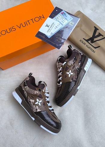 Louis Vuitton Yılan Desenli Spor Ayakkabı - Görsel 3