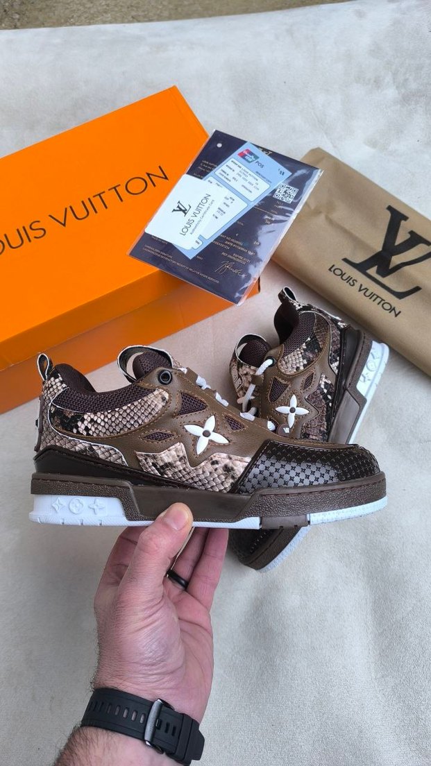 Louis Vuitton Yılan Desenli Spor Ayakkabı - Görsel 4