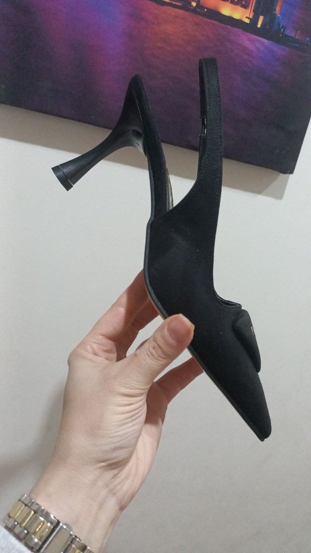 Prada Siyah Tokalı Stiletto - Görsel 3