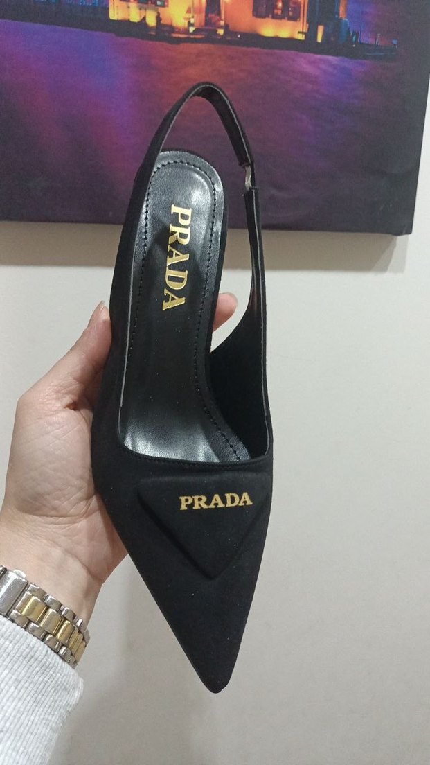 Prada Siyah Tokalı Stiletto - Görsel 2