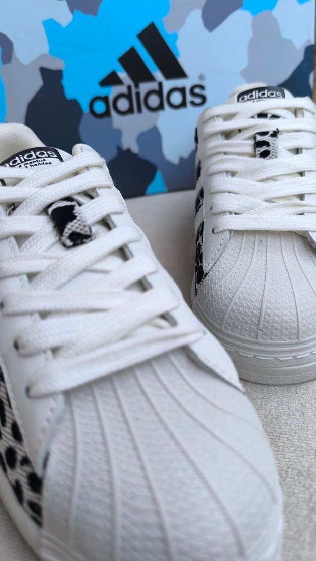 Beyaz Zebra Desenli Kadın Spor Ayakkabı - Görsel 4