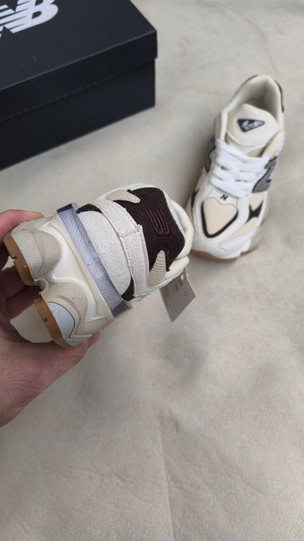 Beyaz Gri Stiletto Topuklu Kadın Spor Ayakkabı - Görsel 4