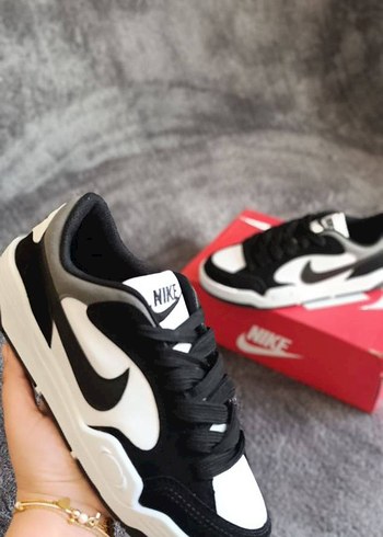 Nike Beyaz Siyah Erkek Spor Ayakkabı - Görsel 3