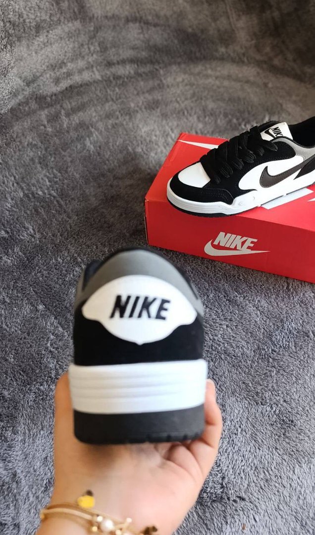 Nike Beyaz Siyah Erkek Spor Ayakkabı - Görsel 2