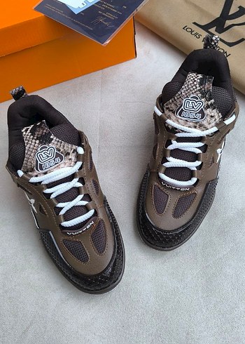Louis Vuitton Kahverengi Yılan Desenli Sneakers - Görsel 5