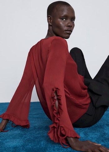 Bordo V Yaka Fırfırlı Kadın Bluz .Zara marka.. - Görsel 3