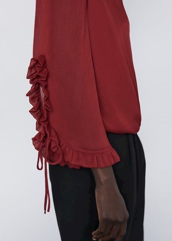 Bordo V Yaka Fırfırlı Kadın Bluz .Zara marka.. - Görsel 4