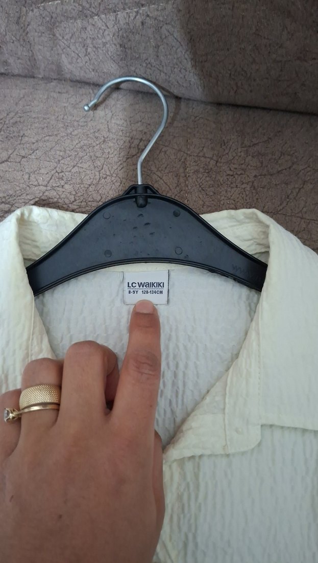 Kısa Kollu Beyaz gömlek - Görsel 2