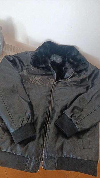 Unisex mont