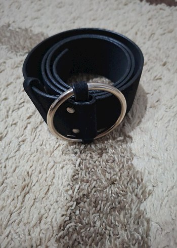 Siyah süet tokalı gotik kemer - Görsel 2