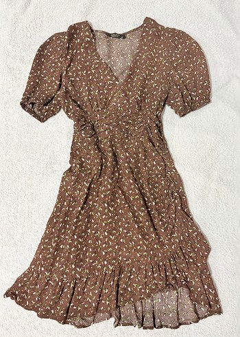 Tatlı, Şık, Bohem Çiçekli Quzu Elbise - Görsel 2