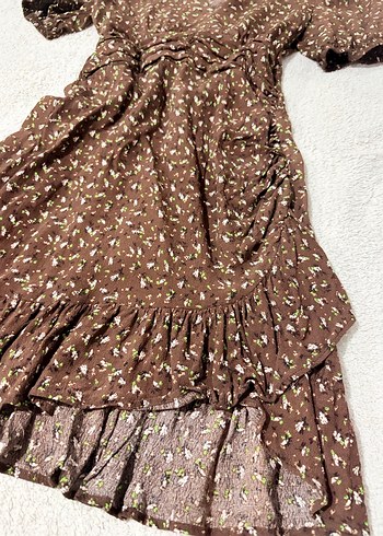 Tatlı, Şık, Bohem Çiçekli Quzu Elbise - Görsel 4