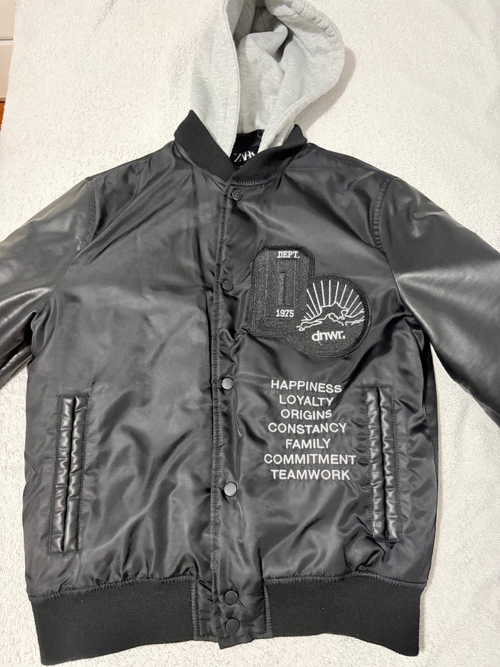 ZARA Kadın Siyah Deri Kollu Kapüşonlu Ceket - Görsel 2