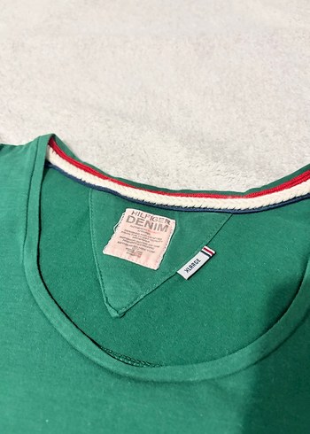 Vintage Tommy Hilfiger Koyu Yeşil Baskılı Kadın Tişört - Görsel 4